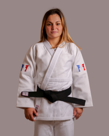 Kimono Judo Enfant Hajime 140 Cm – Grain De Riz 320g, Ceinture Blanche Incluse, Idéal Débutant