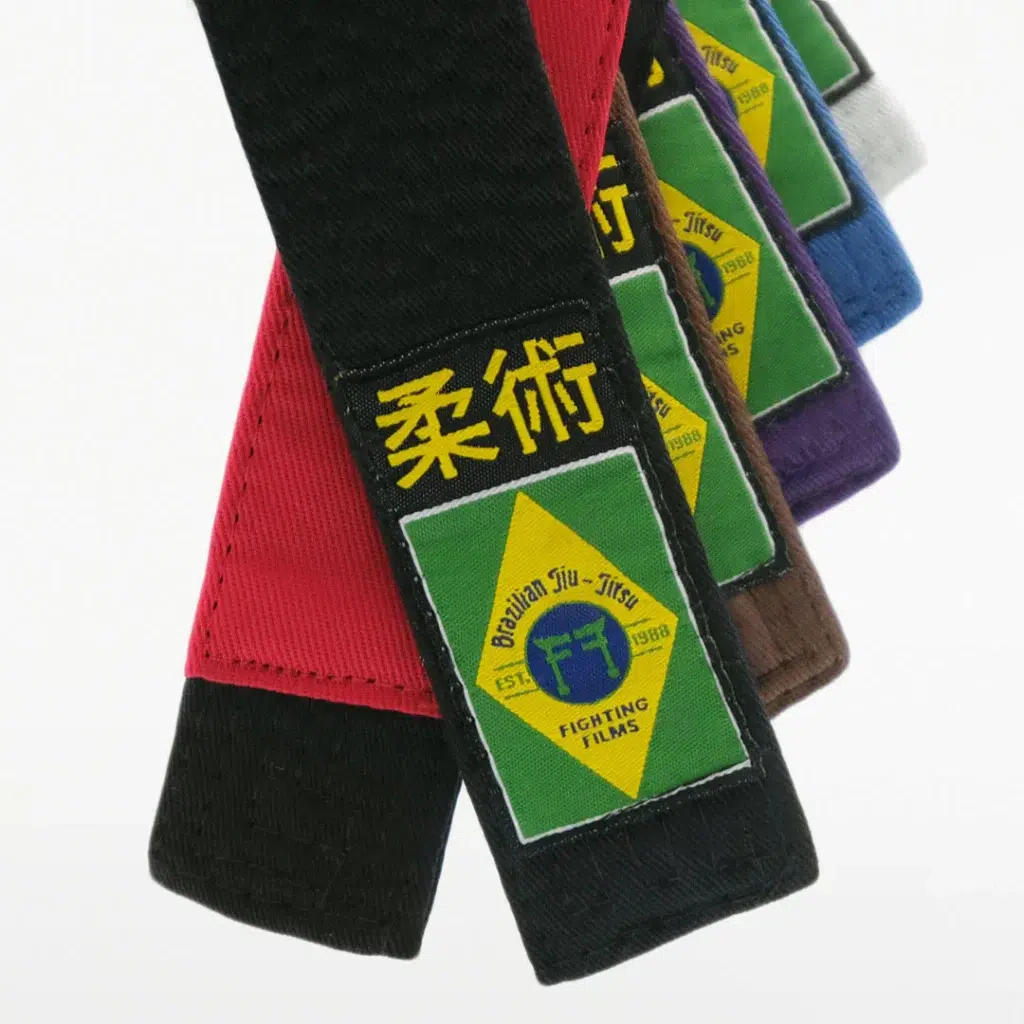 Elegir la talla de cinturón adecuada para el Jiu-Jitsu Brasileño (JJB)